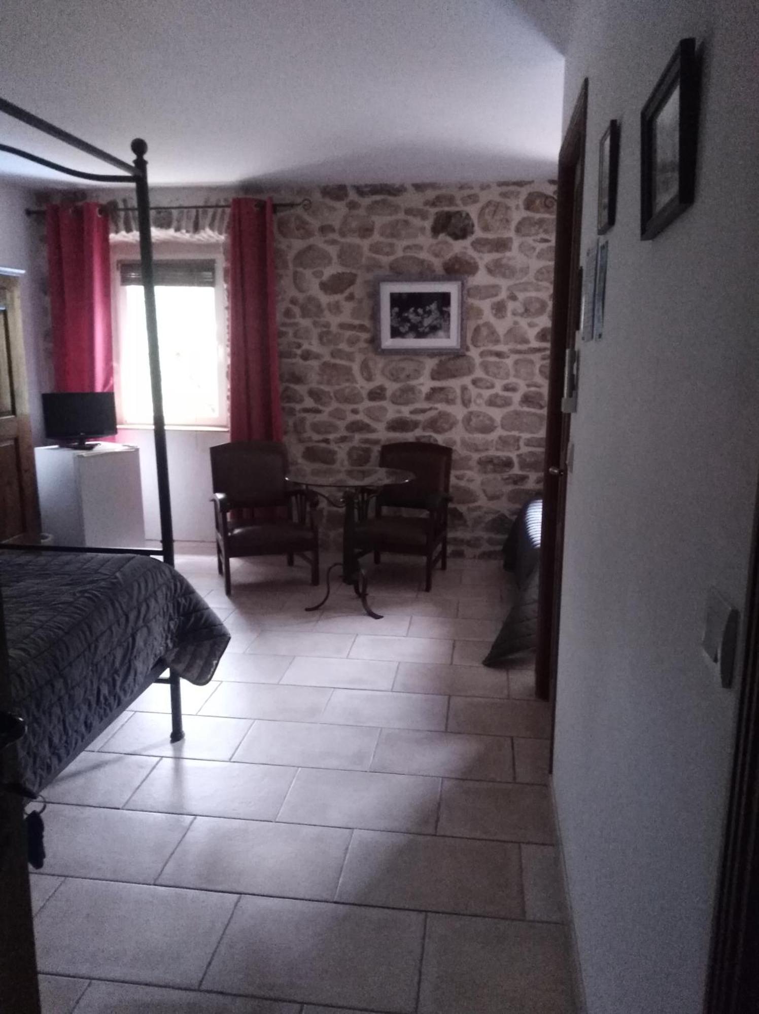 Le Mas De La Musardiere Chambres D Hotes Les Assions 外观 照片