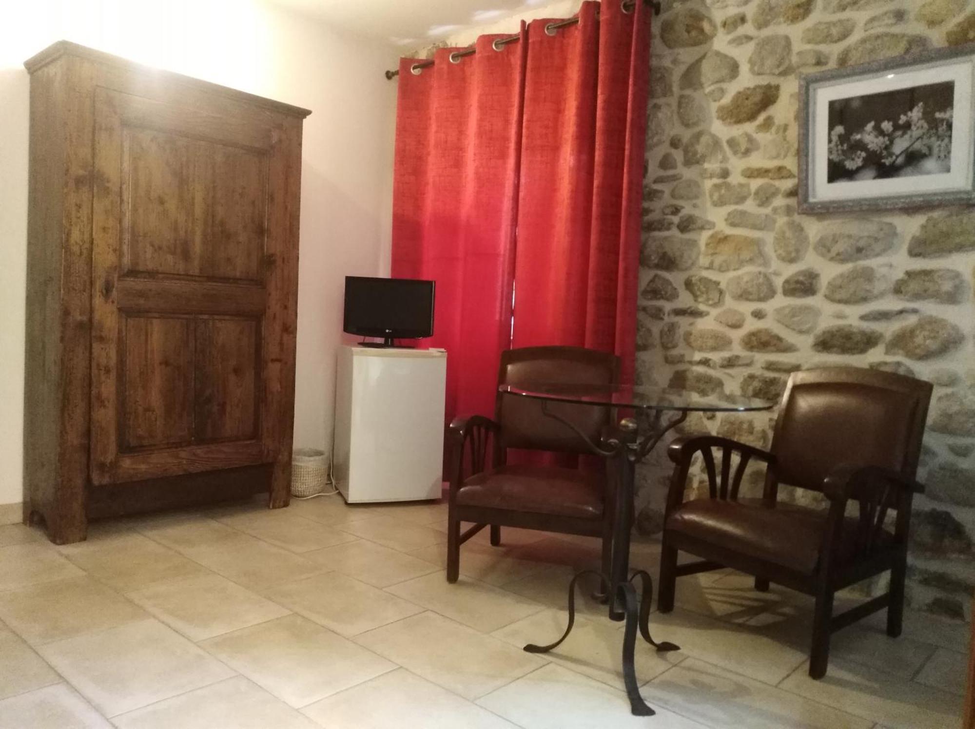 Le Mas De La Musardiere Chambres D Hotes Les Assions 外观 照片