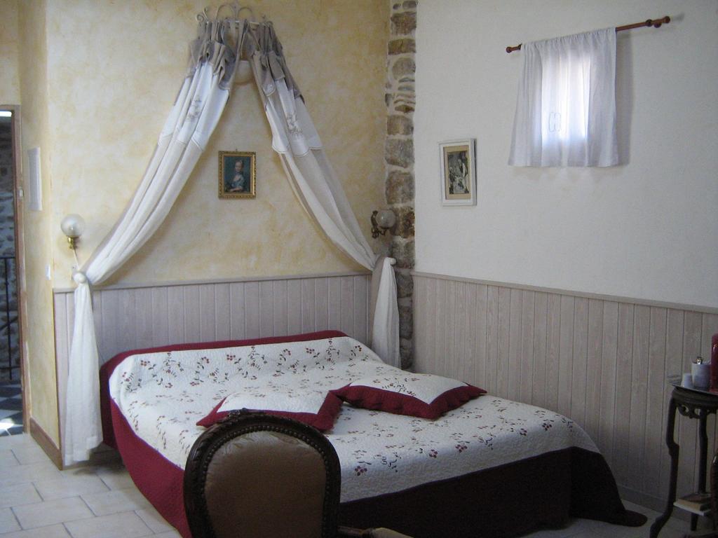 Le Mas De La Musardiere Chambres D Hotes Les Assions 外观 照片