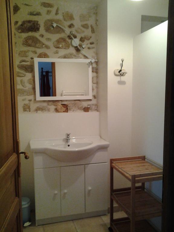 Le Mas De La Musardiere Chambres D Hotes Les Assions 客房 照片