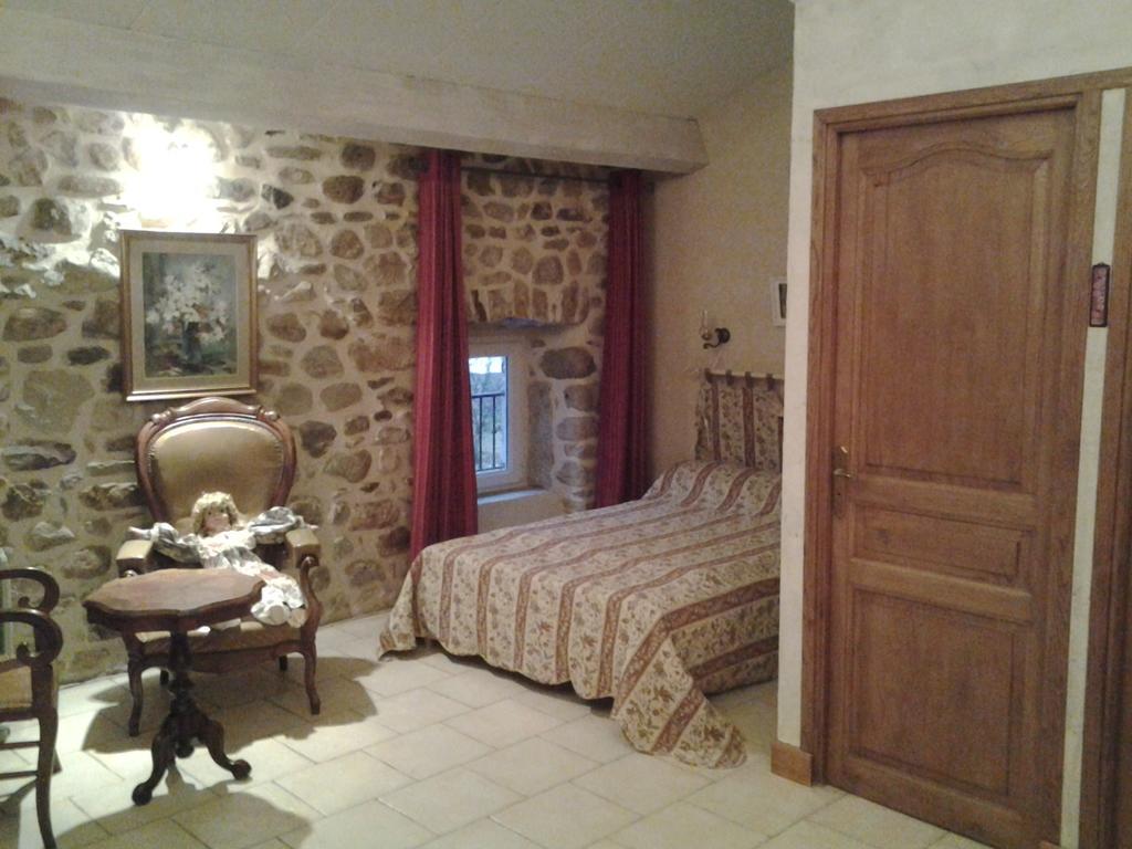 Le Mas De La Musardiere Chambres D Hotes Les Assions 客房 照片